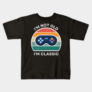 I'm not old, I'm Classic | Game Controller | Retro Hardware | Vintage Sunset | '80s '90s Video Gaming Kids T-Shirt